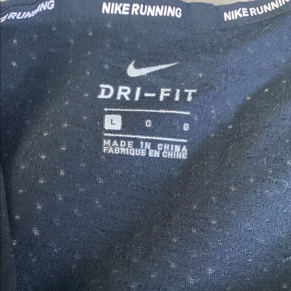 đź–¤Nike Black Dri-Fit Running Top - Large - Picture 5 of 7